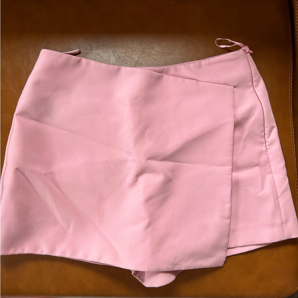 Pink Zara skort